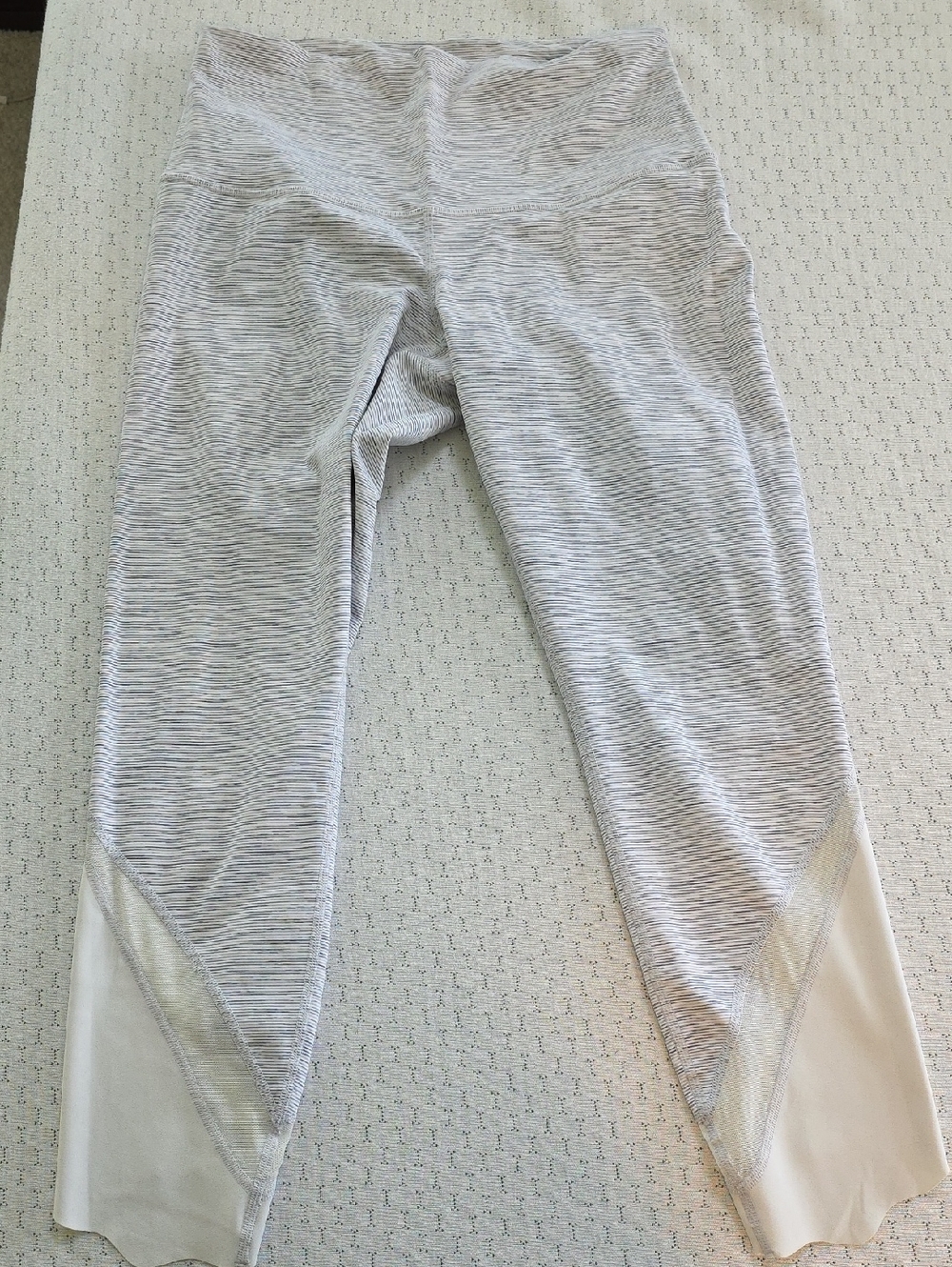 Lululemon Heather Gray Active Leggings